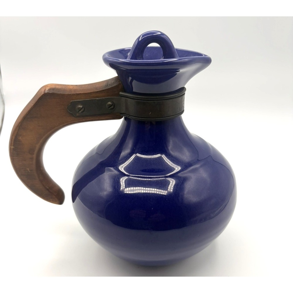 Vintage Gladding McBean El Patio Pitcher Cobalt Blue Wood Handle W/ Lid 9 in